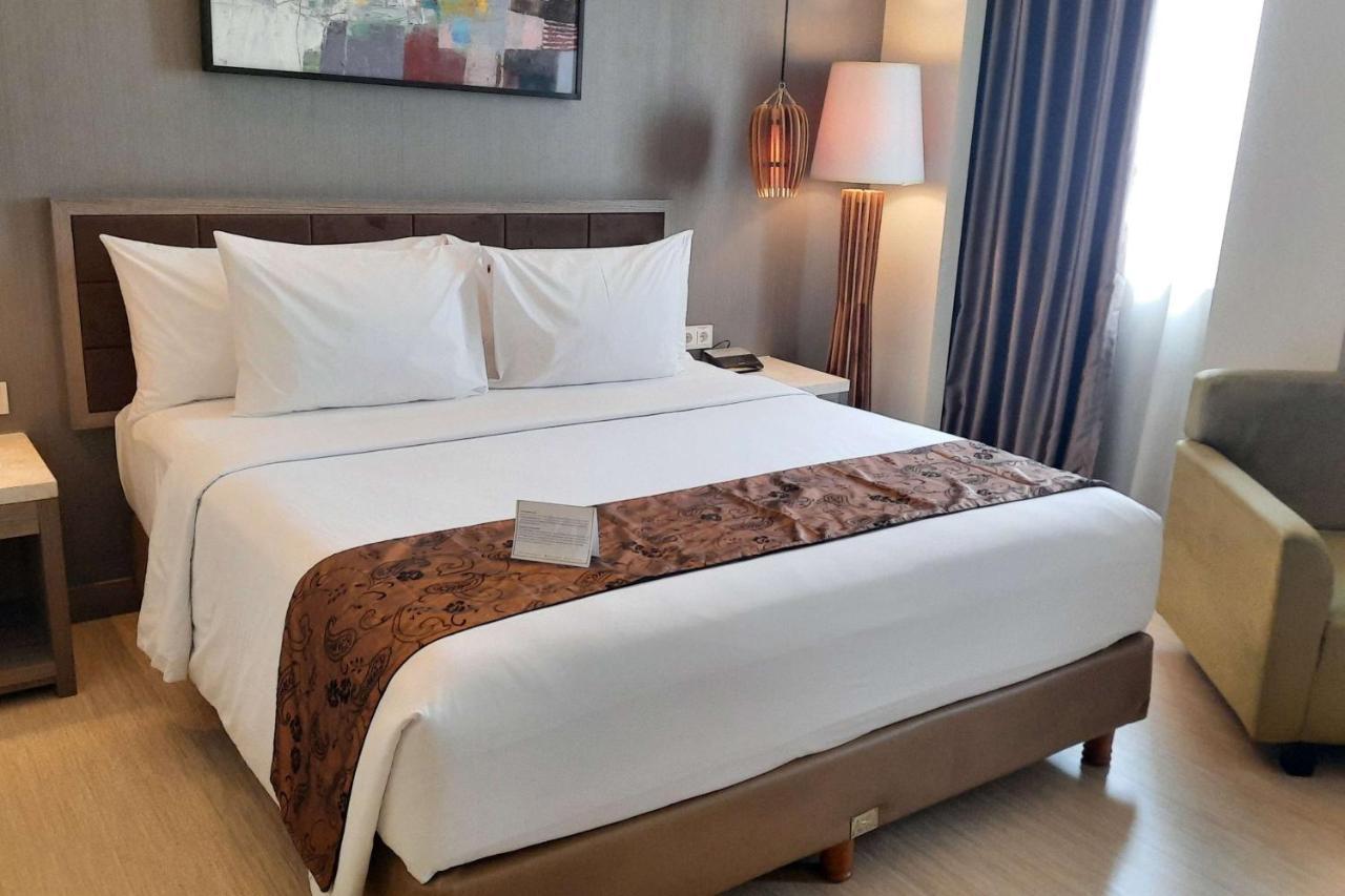 Best Western Plus Kemayoran Hotel Jakarta Exterior foto