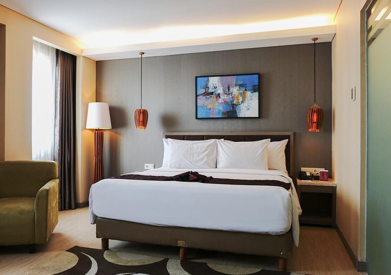 Best Western Plus Kemayoran Hotel Jakarta Exterior foto